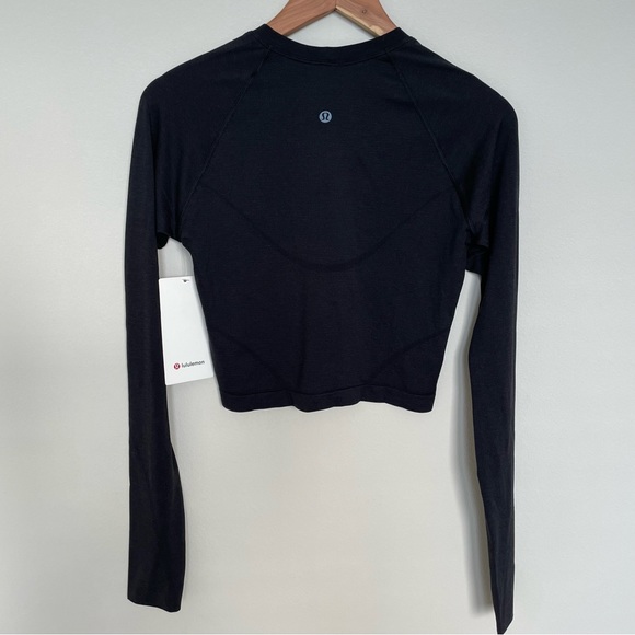 NWT Lululemon Swiftly Tech Cropped Long-Sleeve Shirt 2.0 Black / Black Size 8 - Picture 2 of 8